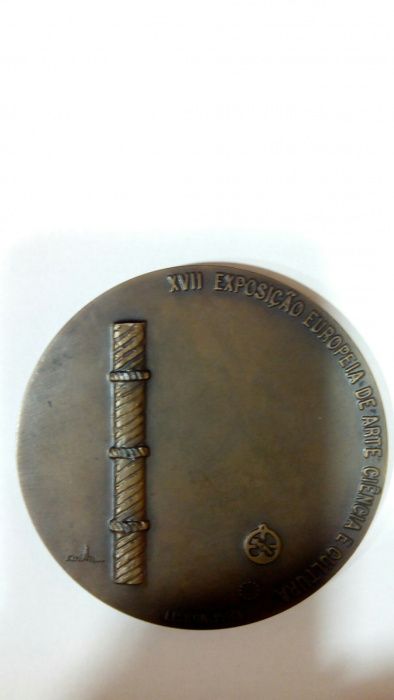 Medalha "Os Descobrimentos Portugueses e a Europa do Renascimento"