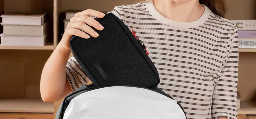 OnePlus Travel Tech Pouch – Оригінал, Нова