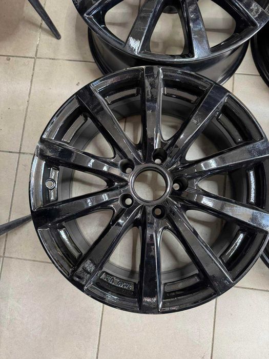 Титанові диски R18 5*120 8J ET35 DIA71,5