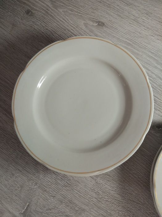 тарілка столова обідня.