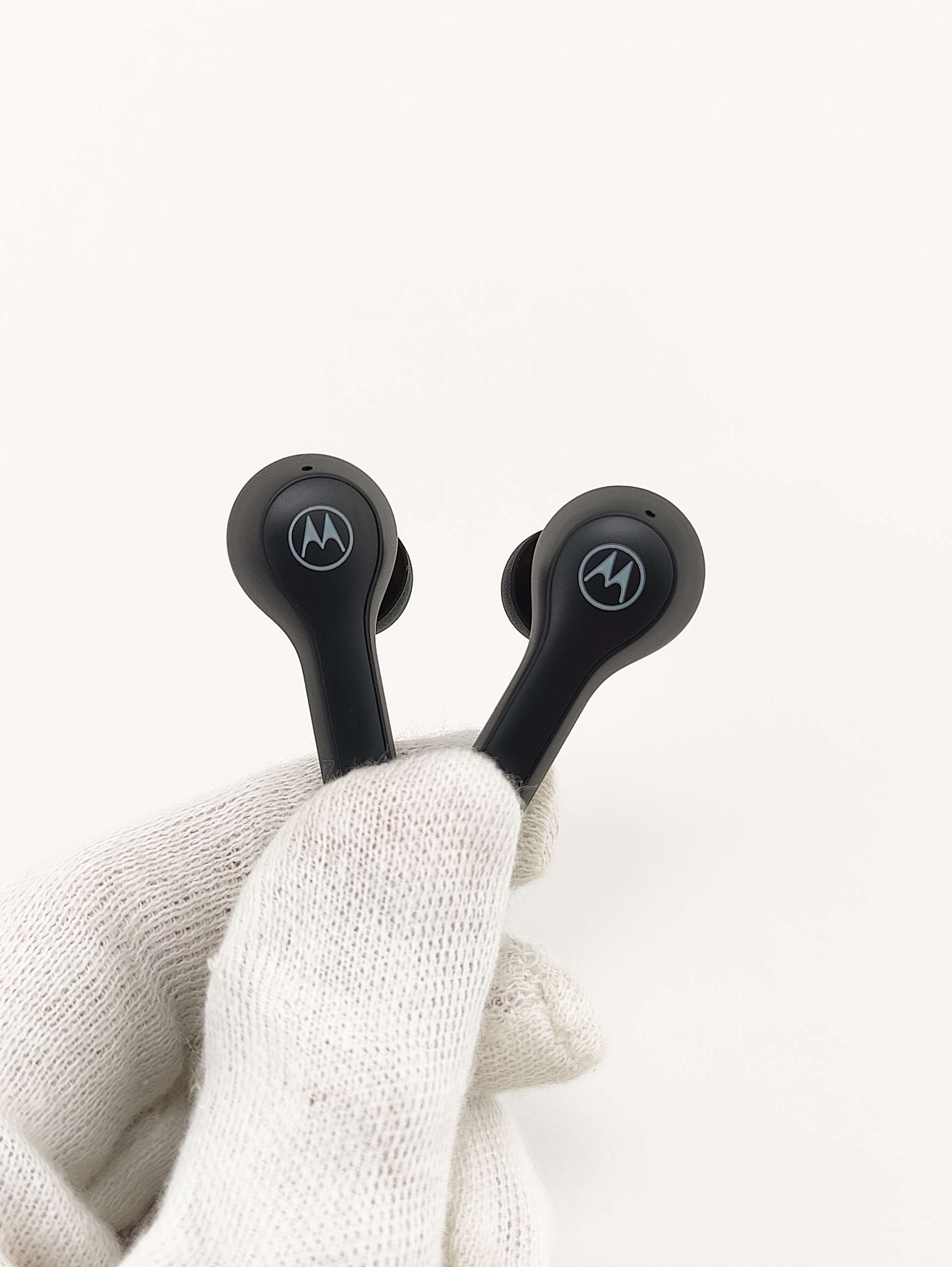 Słuchawki bezprzewodowe dokanałowe Motorola MOTO BUDS 085