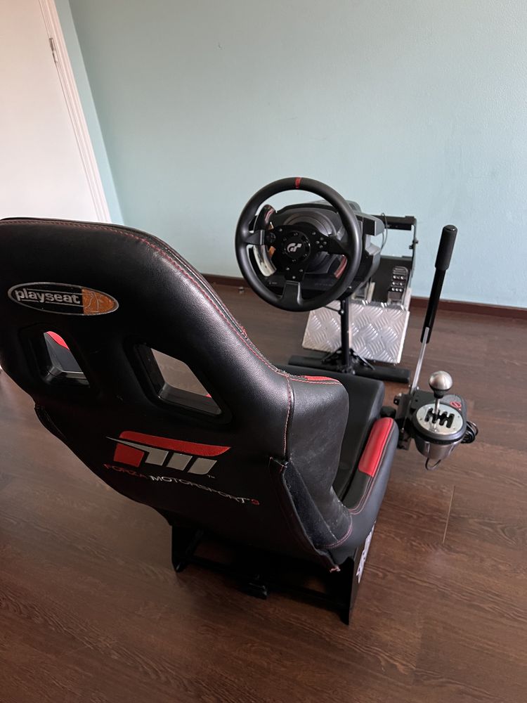 Playseat + Thurstmaster T500rs