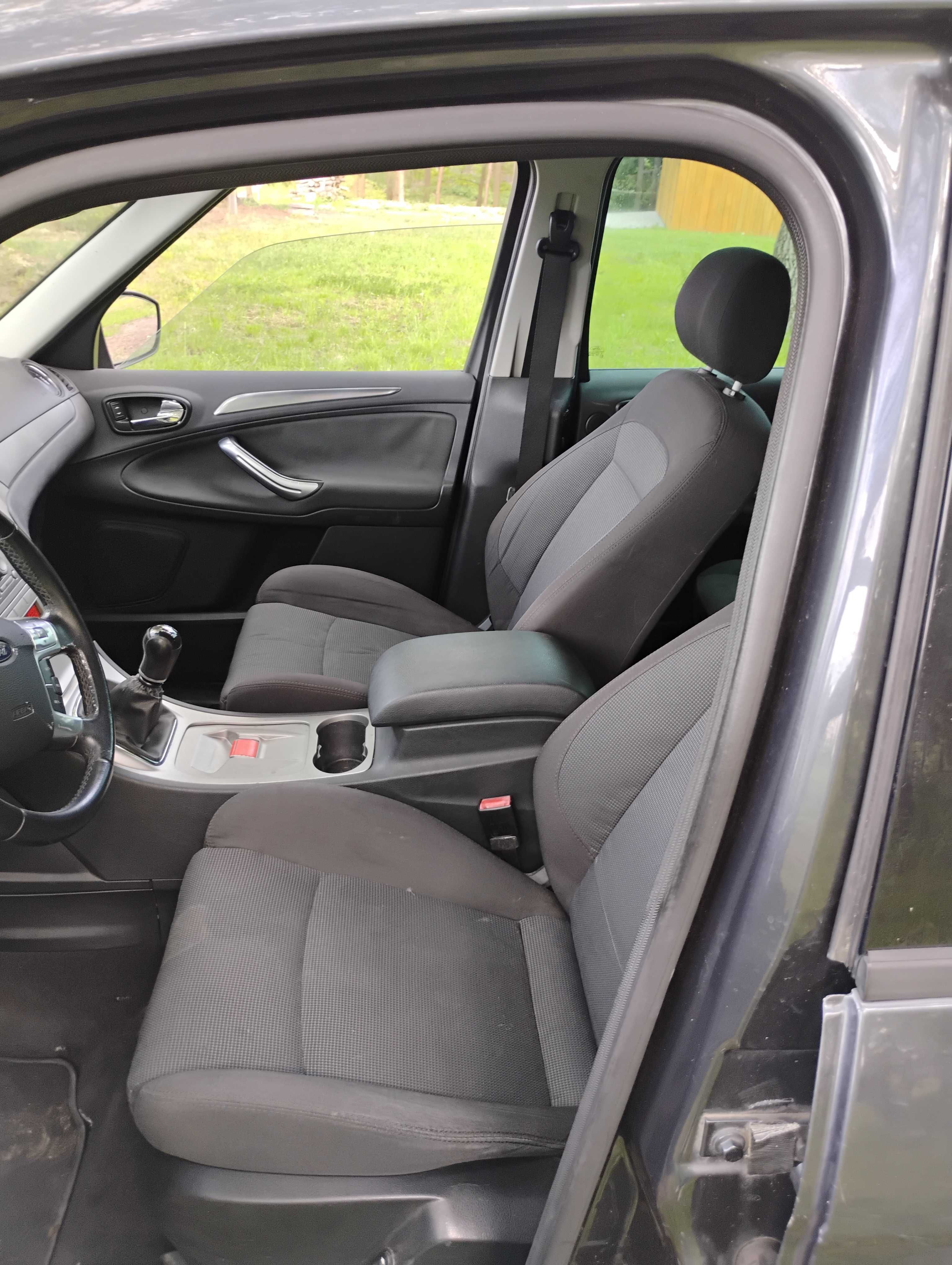 Ford S-Max benzyna 2.0 145 koni