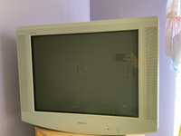 Sony trinitron color tv KV- 29LS60E