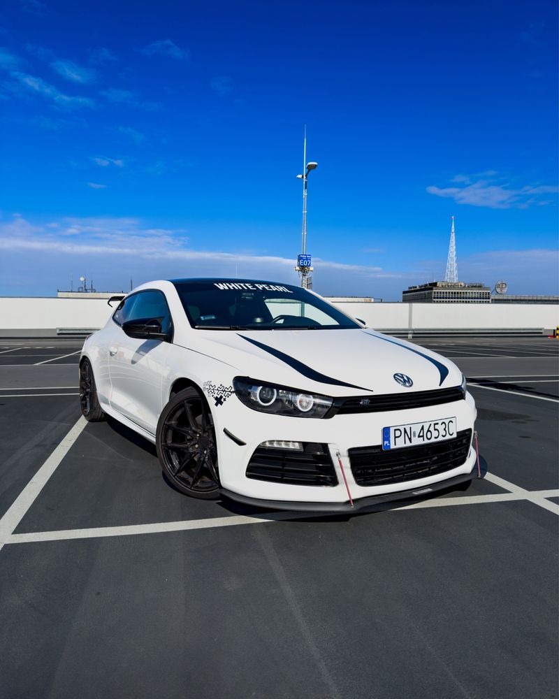 Volkswagen Scirocco 1.4tsi 160km DSG 2010 R LINE. Doinwestowany !