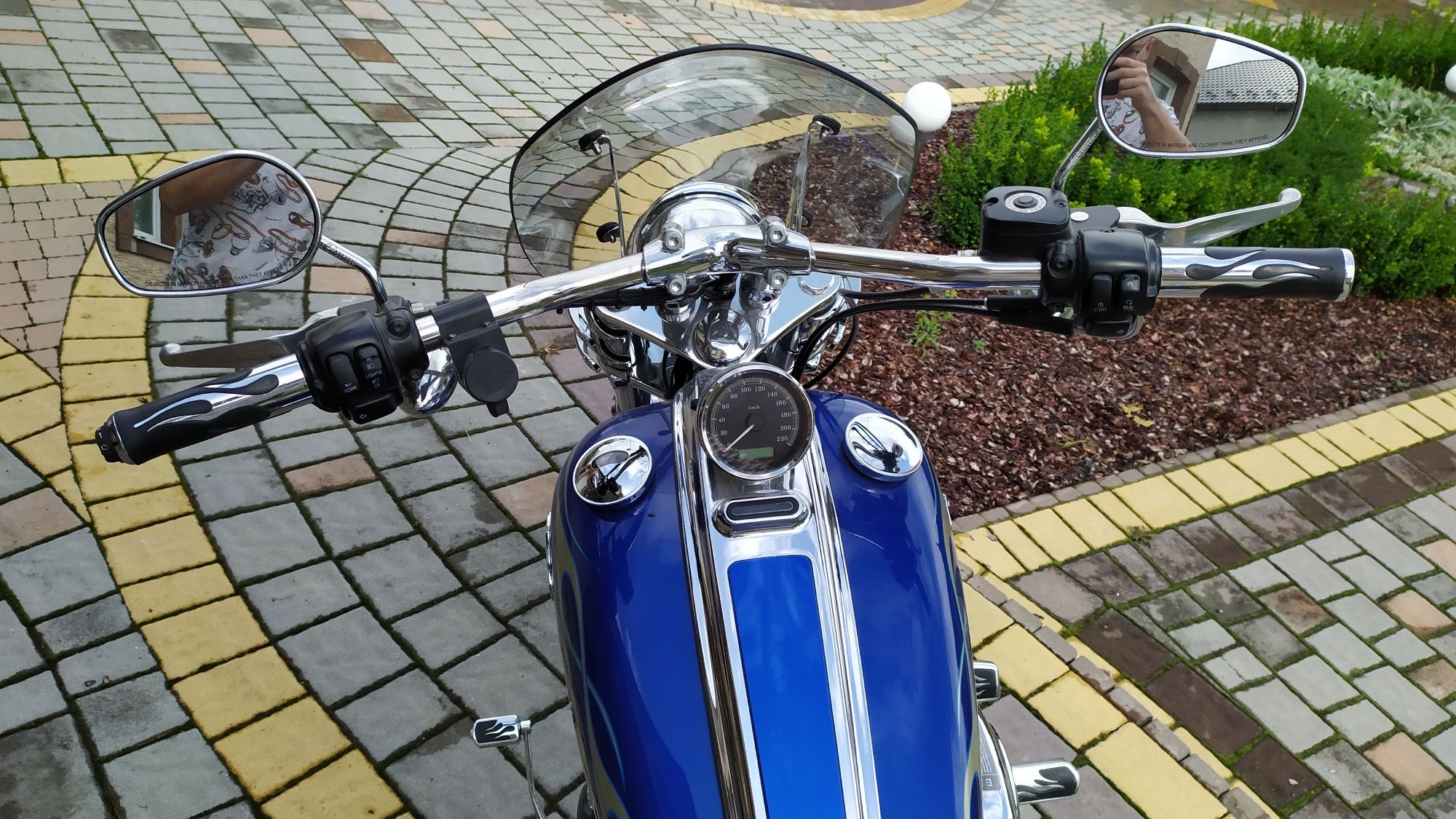 Harley Davidson Rocker C Softail