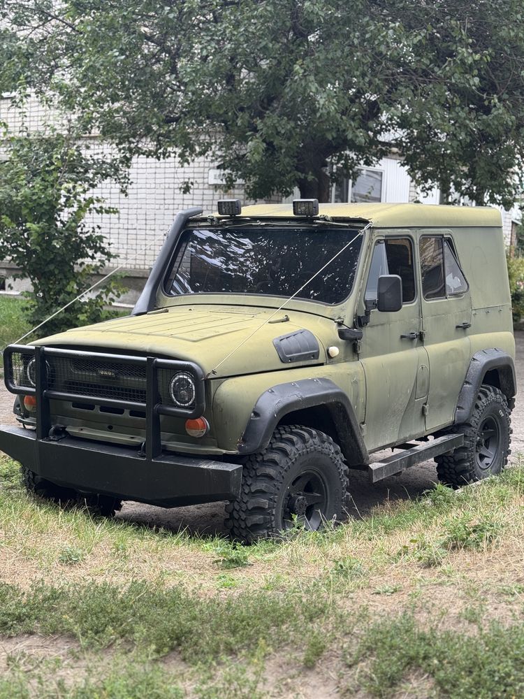 УАЗ 469 Б на военных мостах