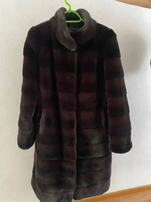 Норкова шуба (натуральне хутро)