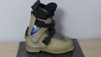 Buty narciarskie skiturowe damskie