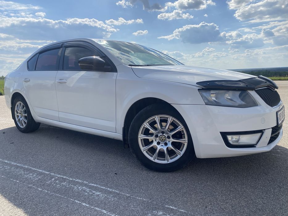 Шкода А7 в доброму стані