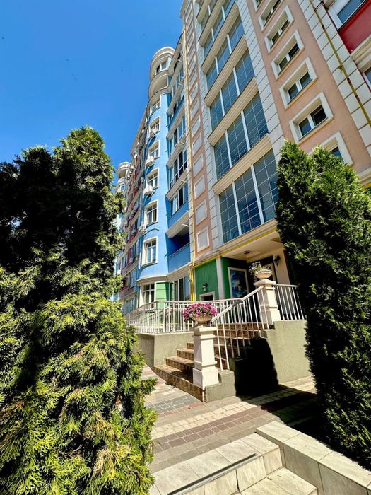 Продаж ЖК « Акварєль» , ЖМ Перемога