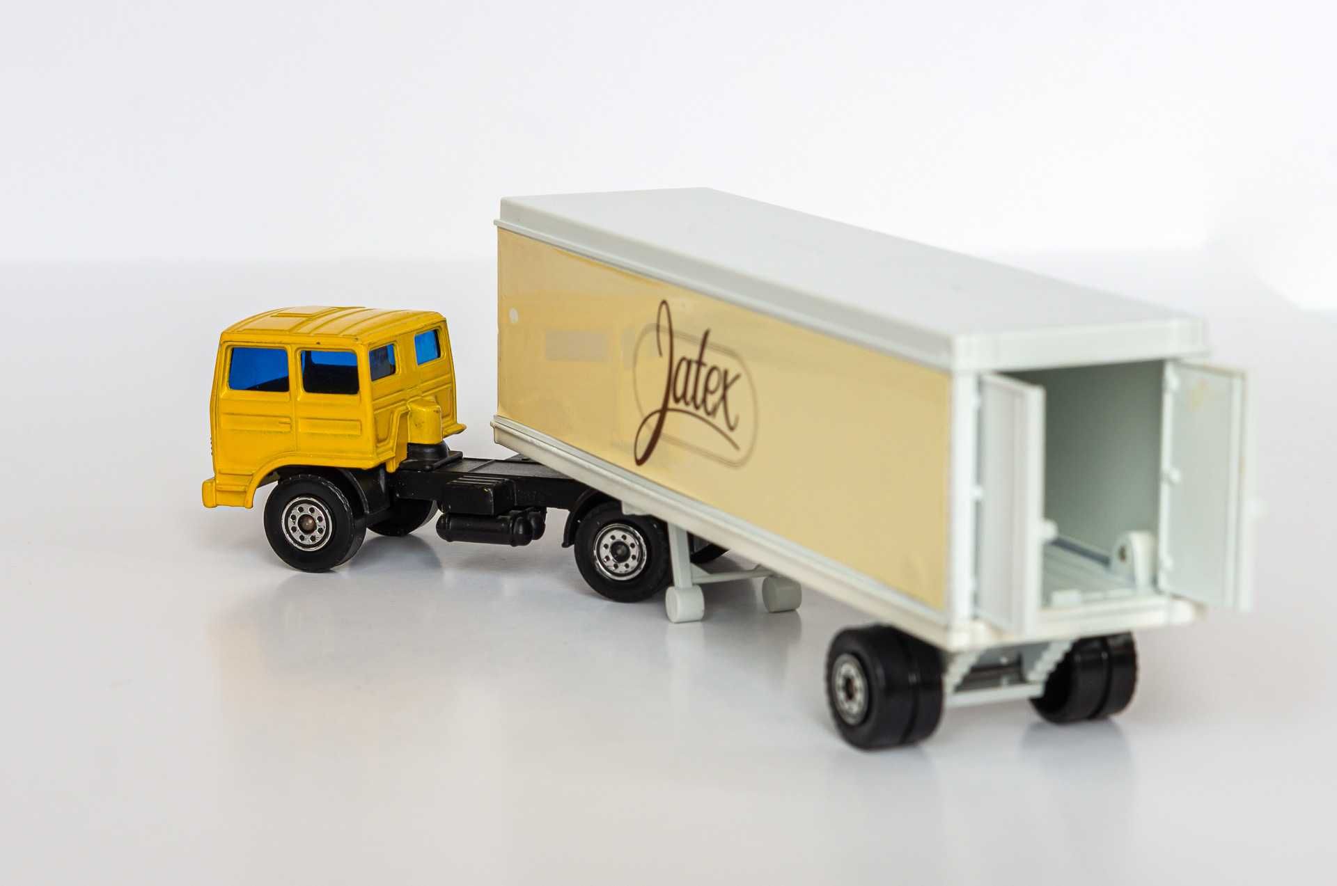 1:60 Saviem (Renault) H875 truck 1977, SOLIDO #1177 France