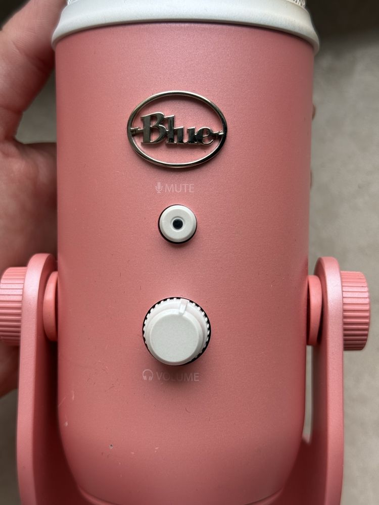 Blue Yeti USB mikrofon różowy – stan bardzo dobry