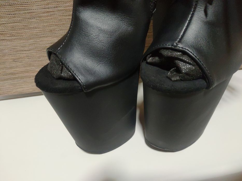 Ботинки стрипы тройки чёрные Pleaser 36 размер новые
