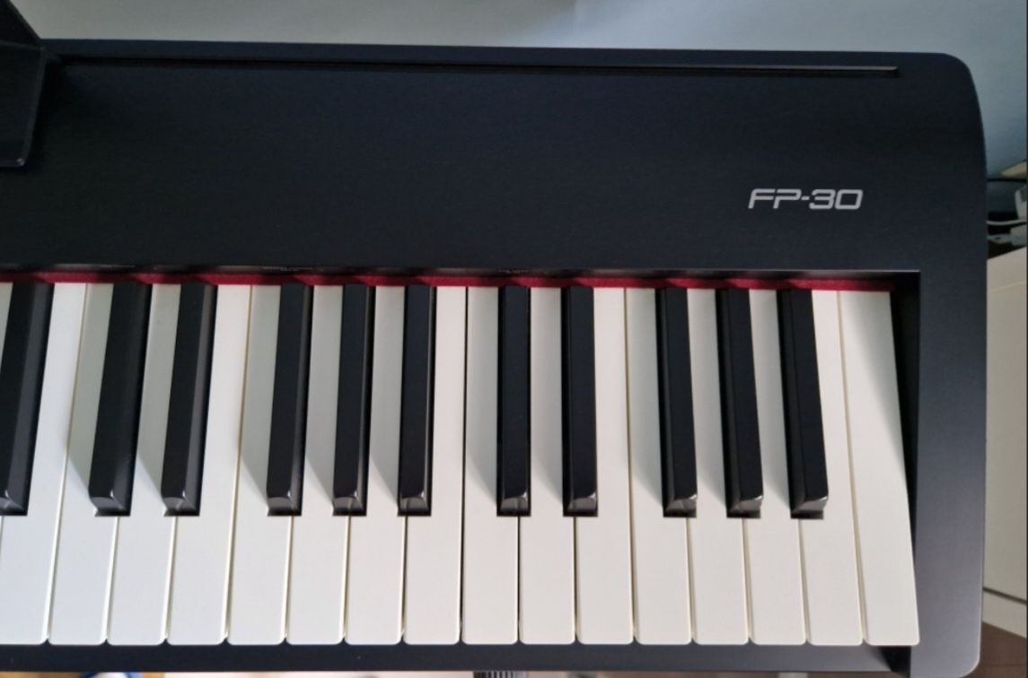 ROLAND  FP 30 pianino cyfrowe