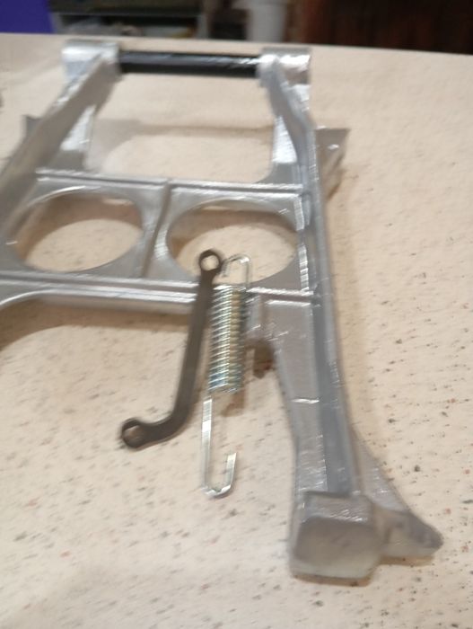 Ремкомплект центральной подножки чезет 472,5,6,