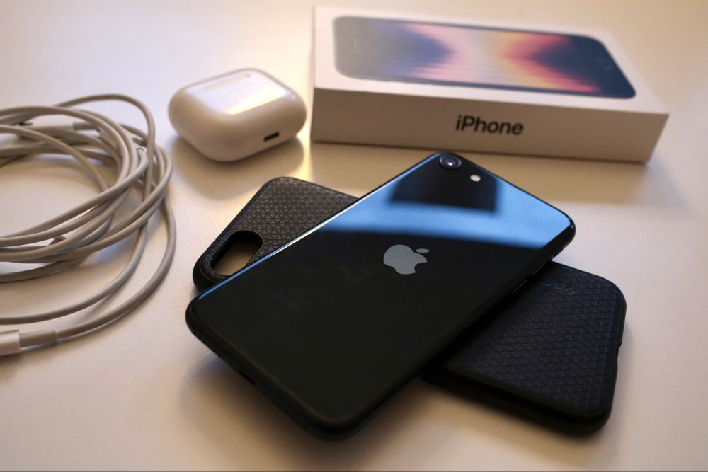 Iphone SE 2022 (3rd) 256gb _ bateria 100%