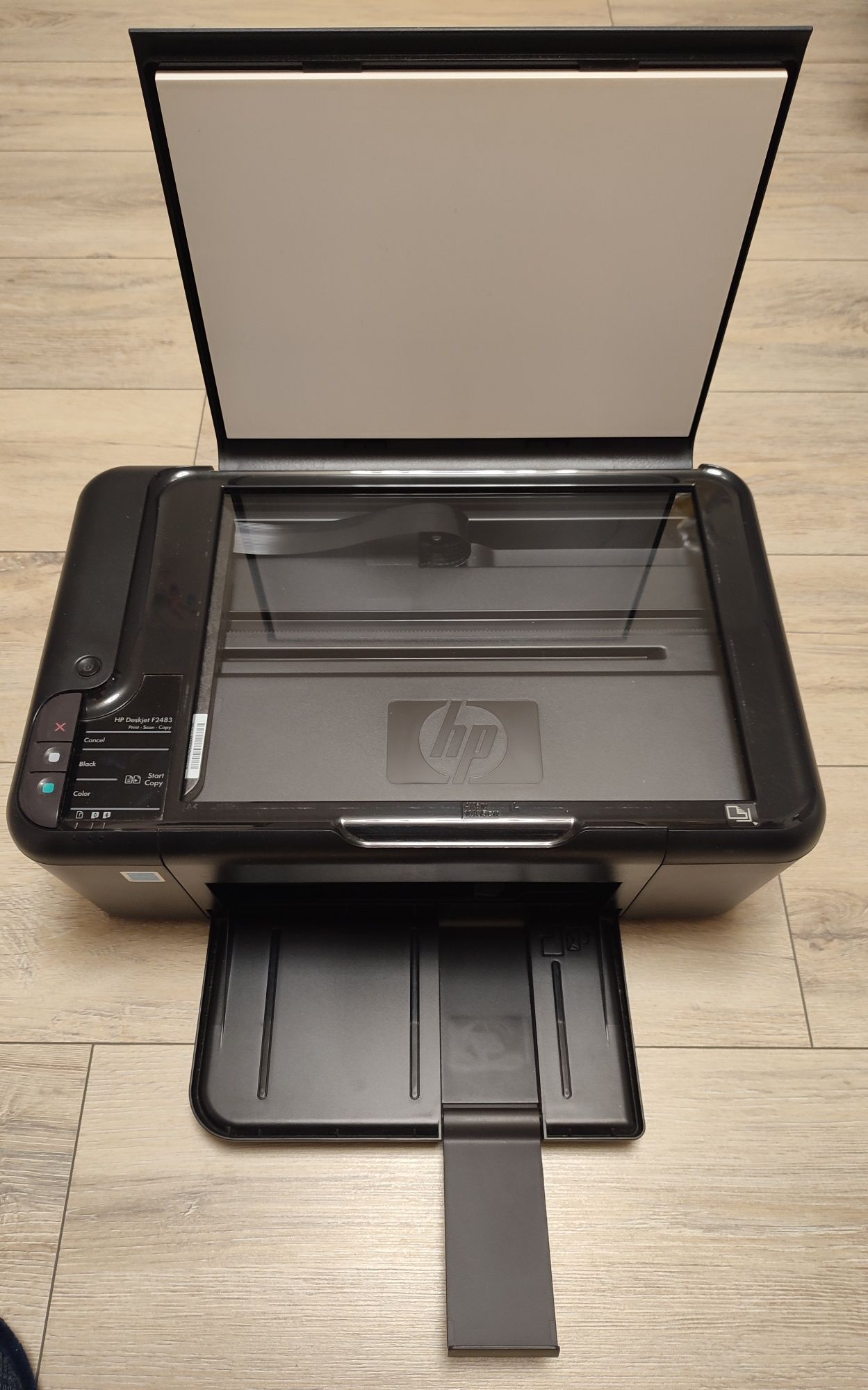 Многофункциональный струйный принтер, сканер, копир HP F2480