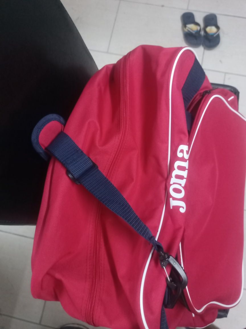 Saco de desporto Joma com camiseiro