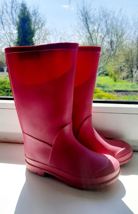 Продам гумові чобітки