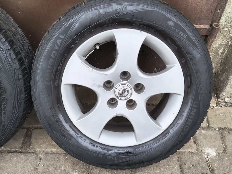 Felgi z oponami Nissan X-trail 5x114,3 opony 6,5mm 215/65/16 r16 suv