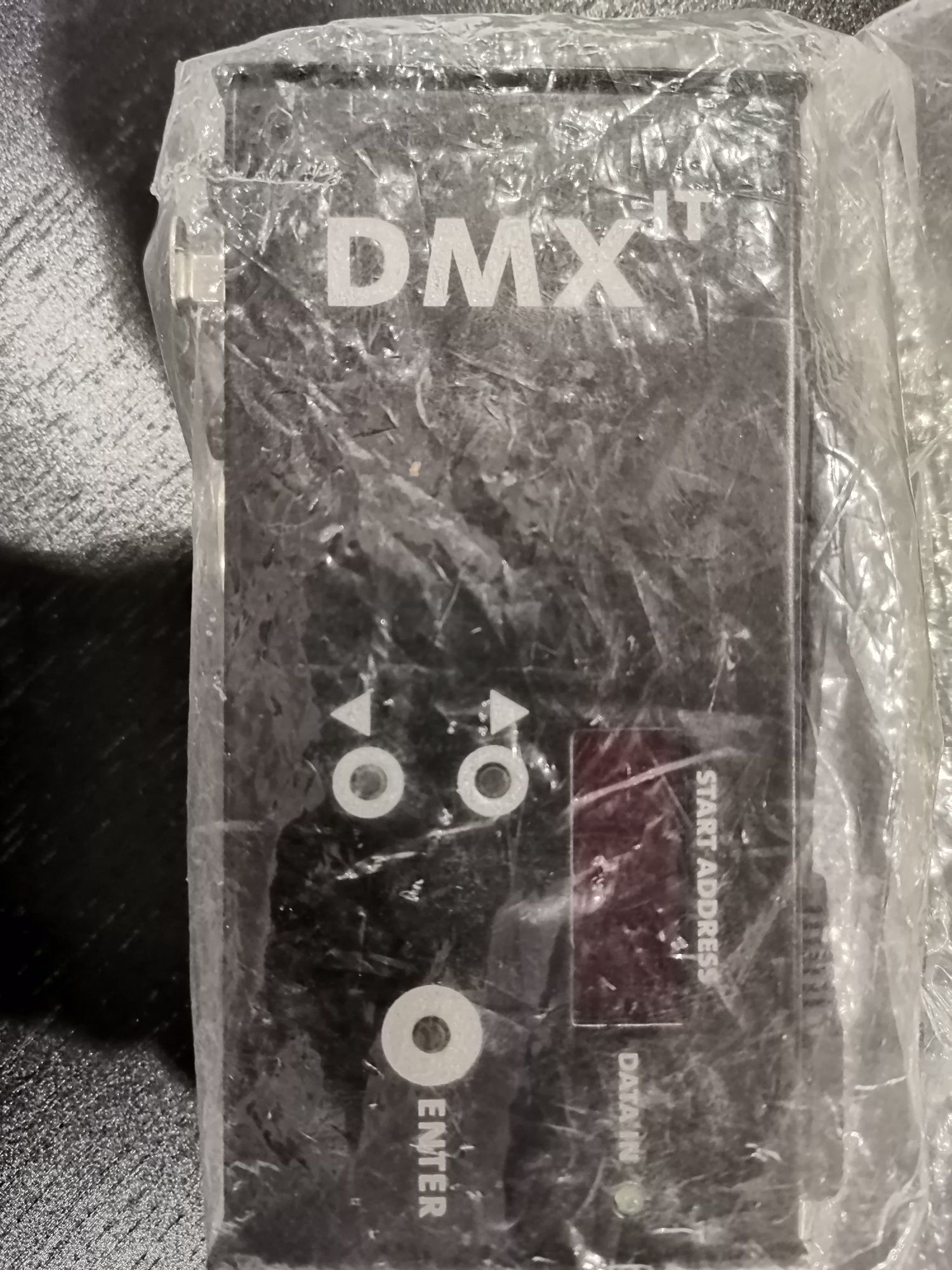 DMX-iT Controlador de luzes