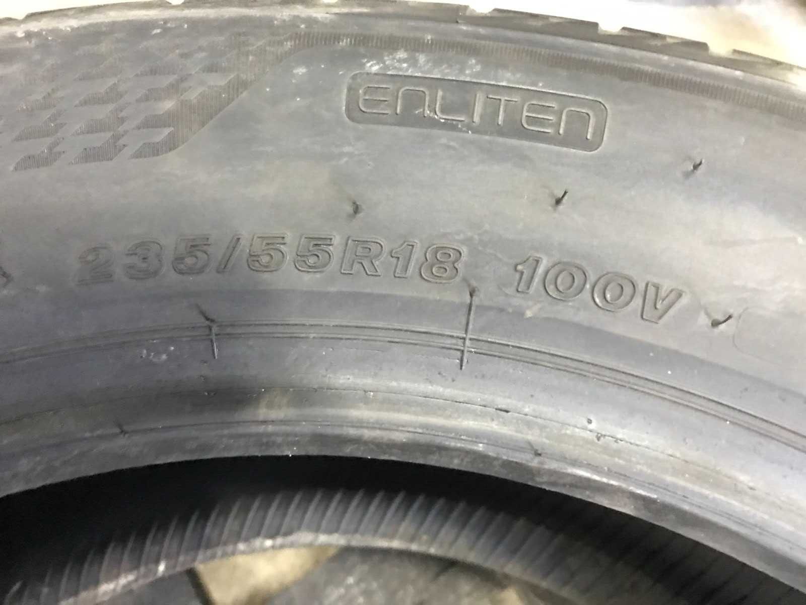 Шини Bridgestone 235/55r18 Пара літо б/у склад Оригінал