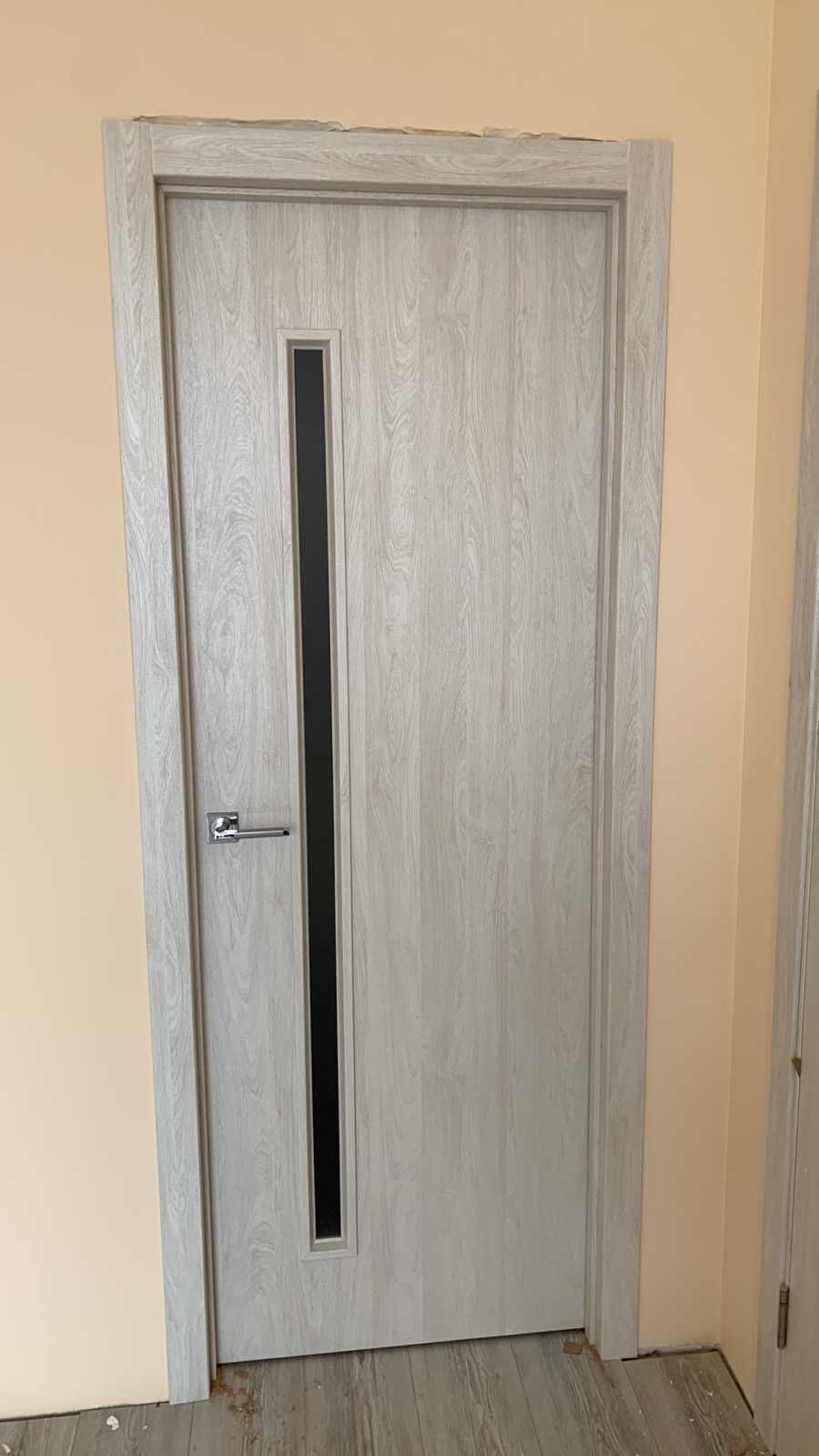 Міжкімнатні двері зі склом за доступними цінами