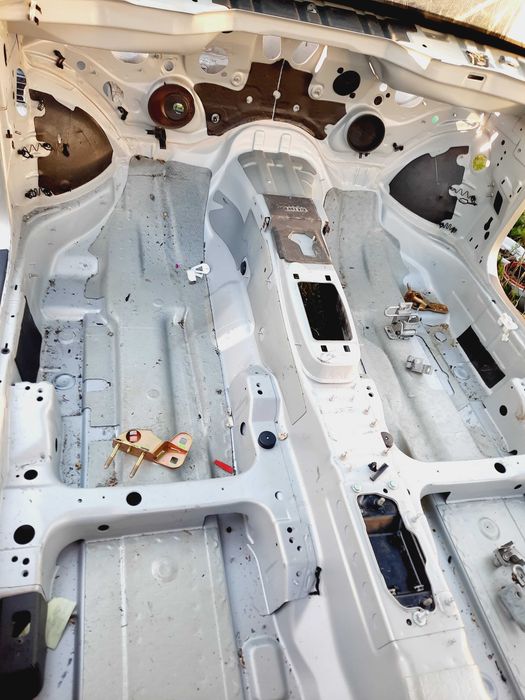 Element karoseryjny ćwiartka A4 B6 przód tył Rybnik