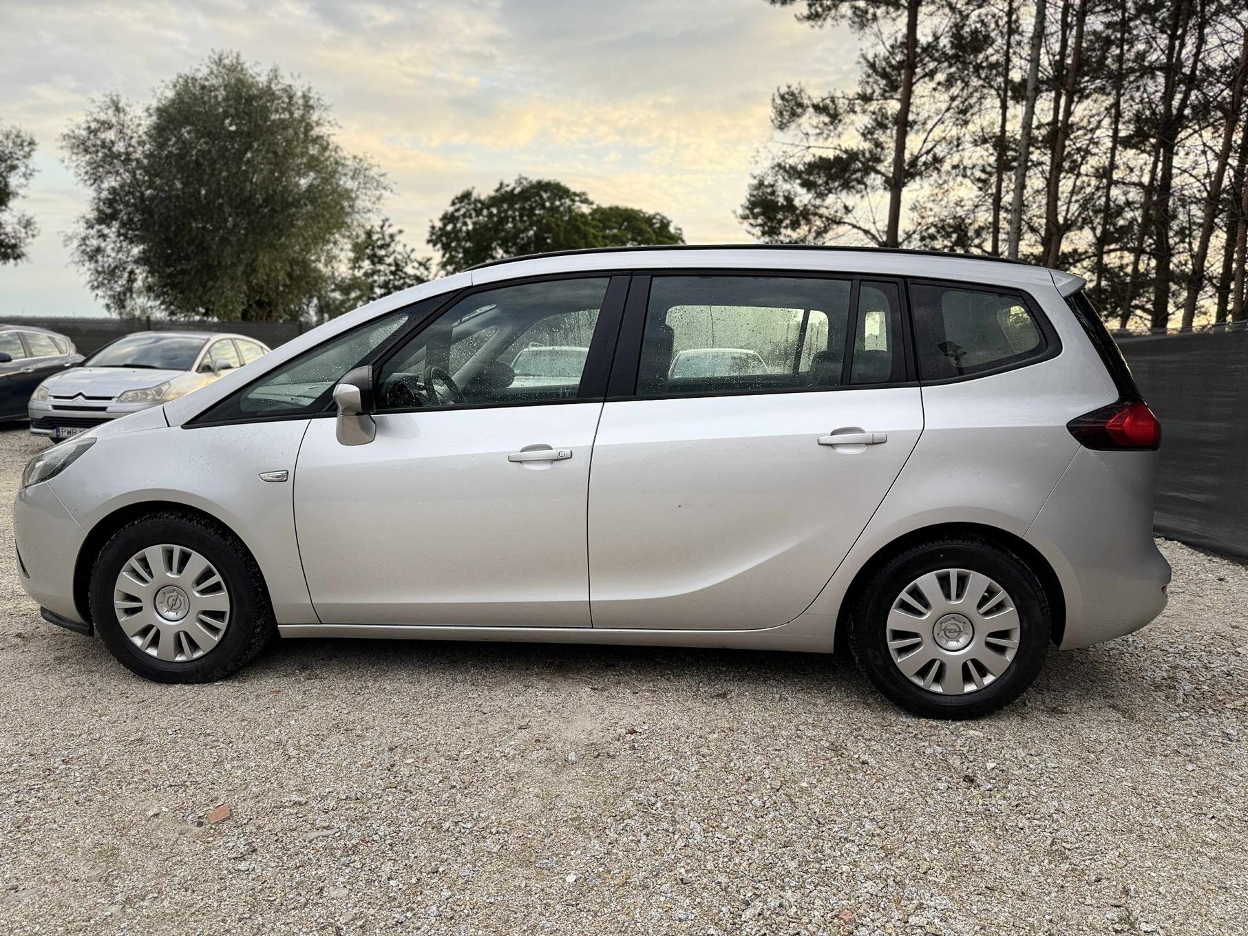 Opel Zafira Opel Zafira C Tourer 1.4T Ecoboost 140km 7OS BEZWYPAD CARFAX