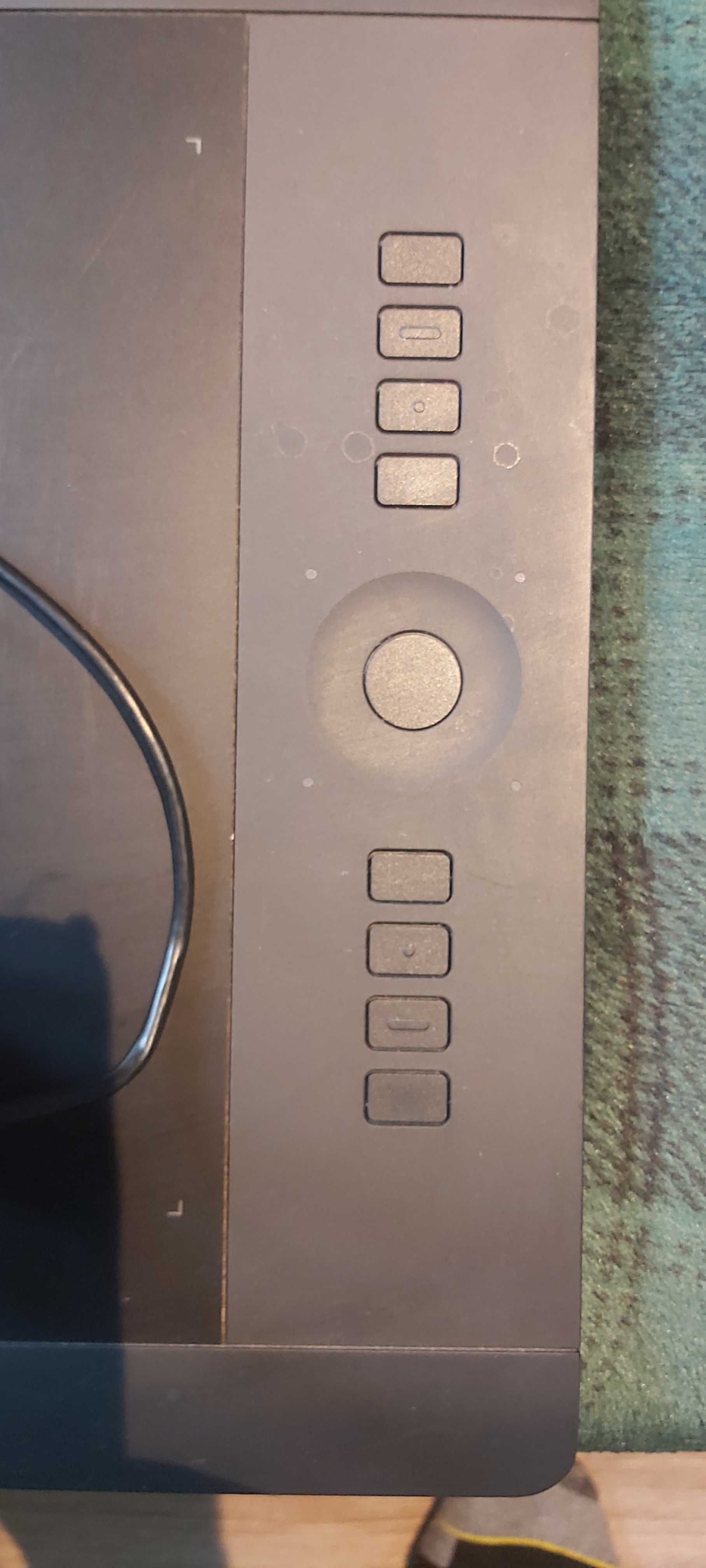 tablet graficzny piórkowy Wacom Intuos Pro L (large) PTH-851