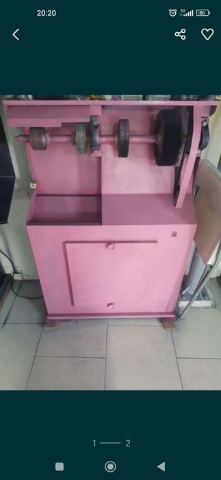 Máquina lixar, e engraxar calçado, com aspirador elétrica,como nova