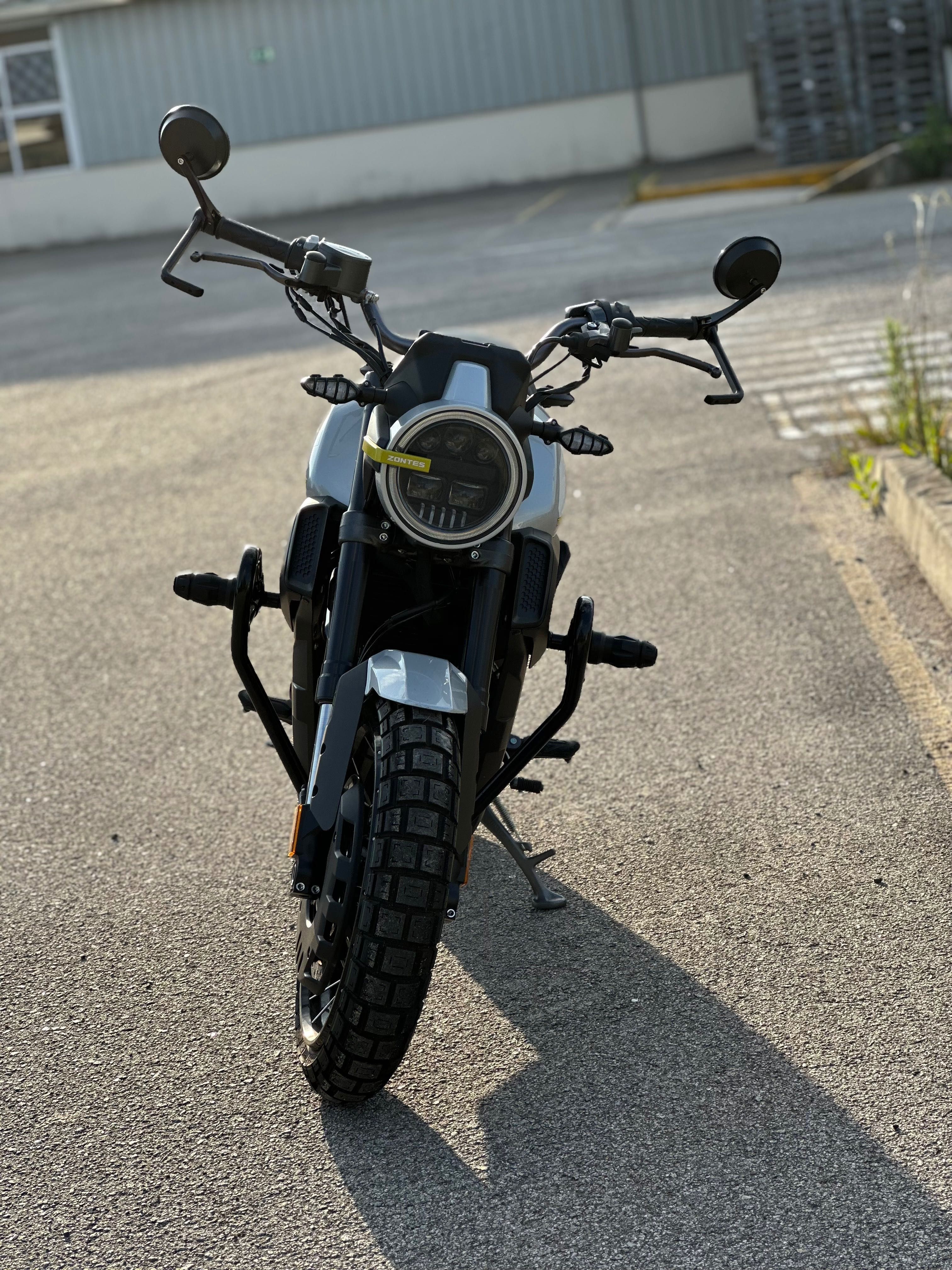 Zontes GK, 125cc como nova