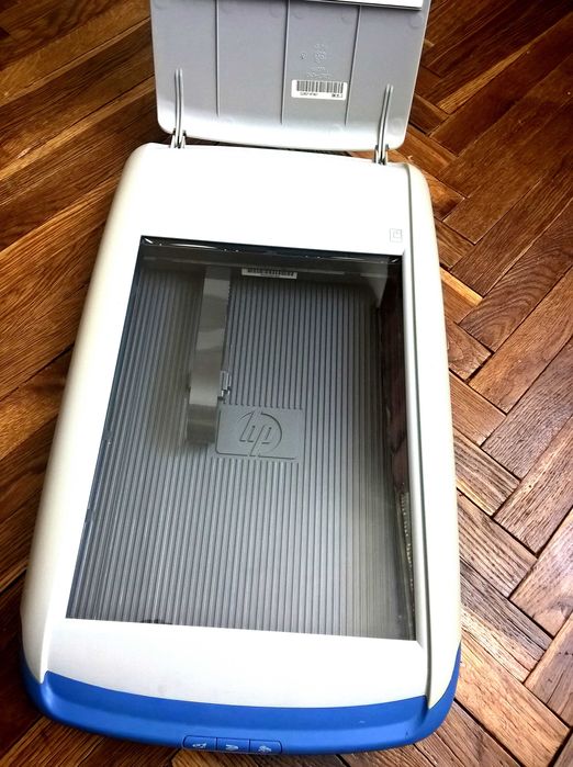Сканер HP 3500c идеально рабочий А4/все провода/Win7/Win10