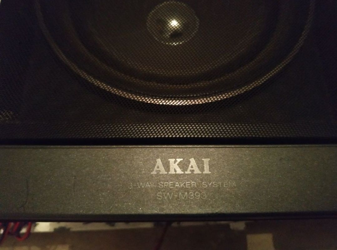 Głośniki kolumny odsłuchy AKAI  SW-M393 made in Korea 80w