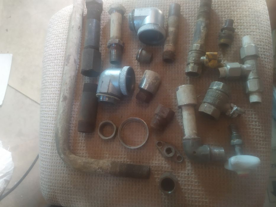 Сантехніка,все по 100 грвн.