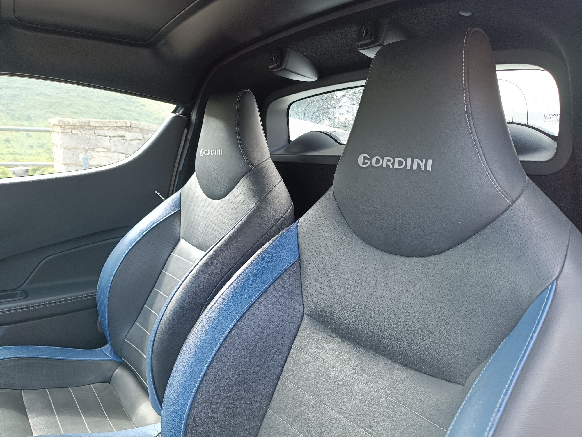 Renault Wind Gordini n°695