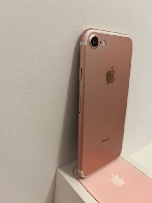 Apple iPhone 7 (32 GB) [Simlock]