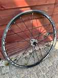 Kolo szosowe Fulcrum Racing Zero uszkodzone
