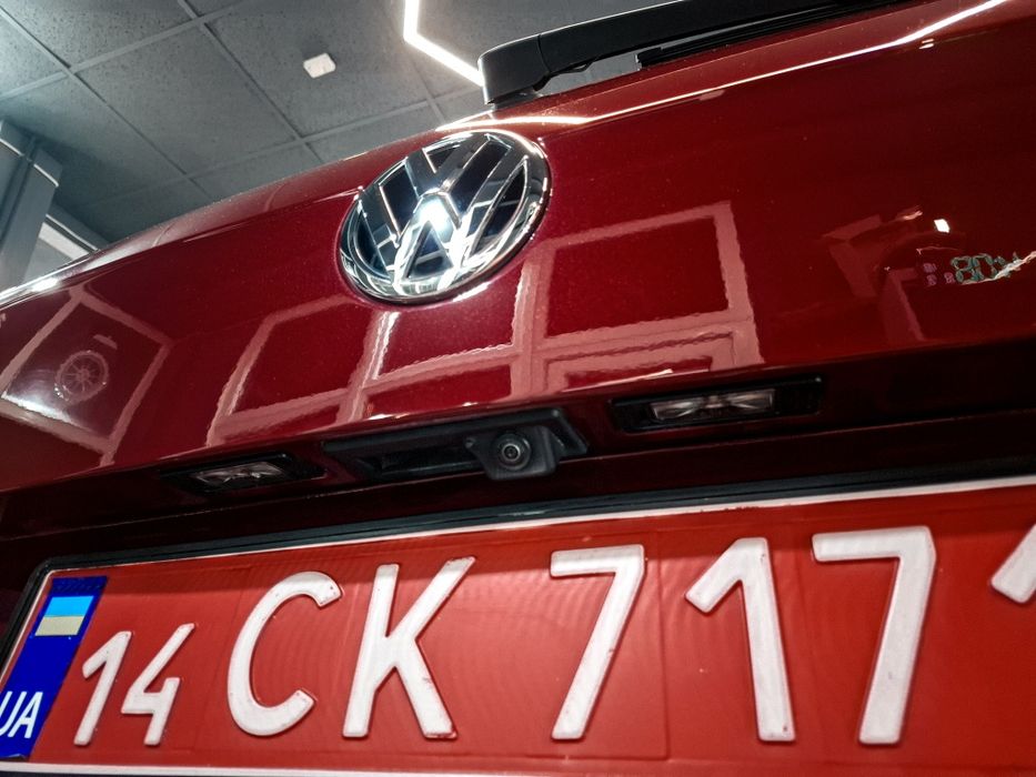 VOLKSWAGEN tiguan sel premium