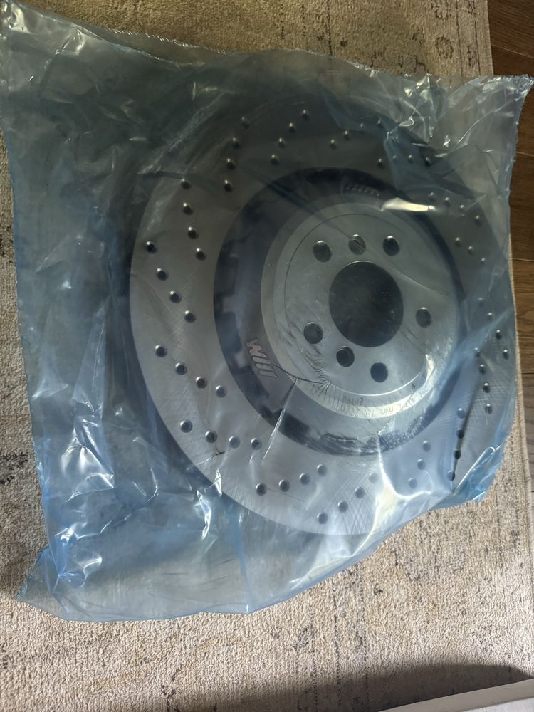 Tarcze hamulcowe przód komplet BMW M5 F10 M6 F06 F12 NOWE OEM! Komplet