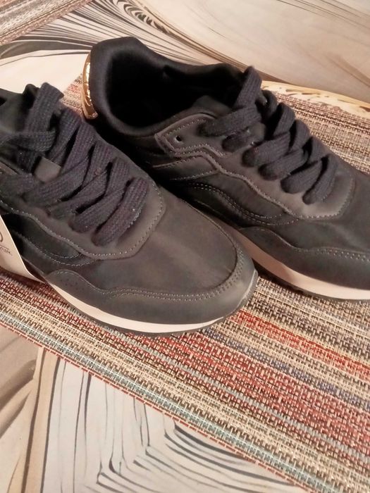 Nowe buty sportowe damskie 37-38