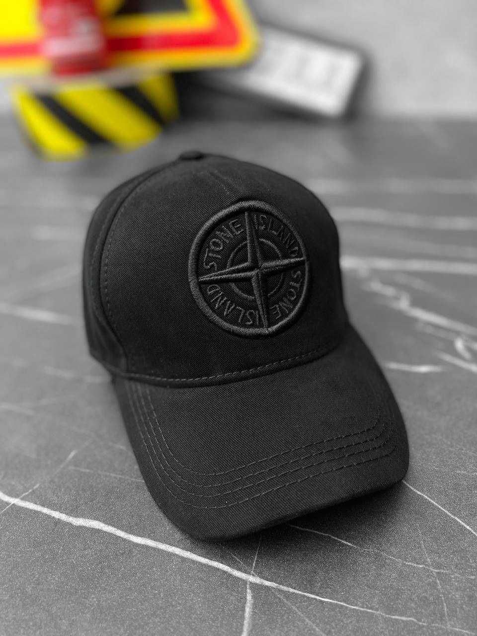 Бейсболка stone island black