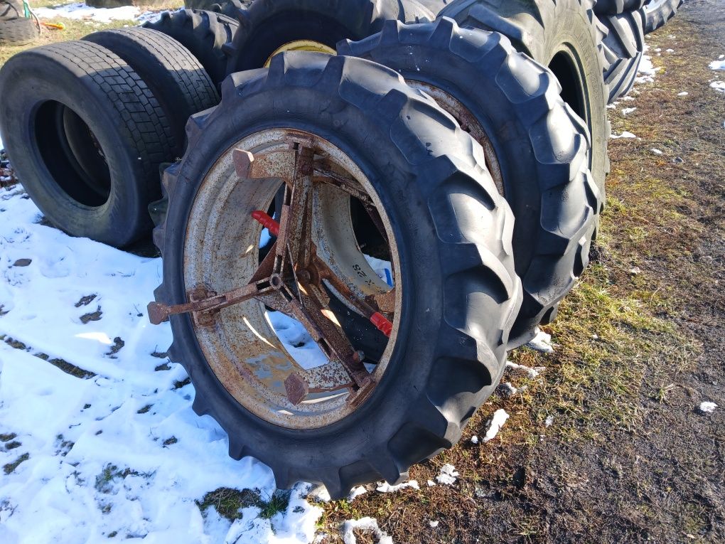 Koła bliźniacze 11.2r28 bliźniaki