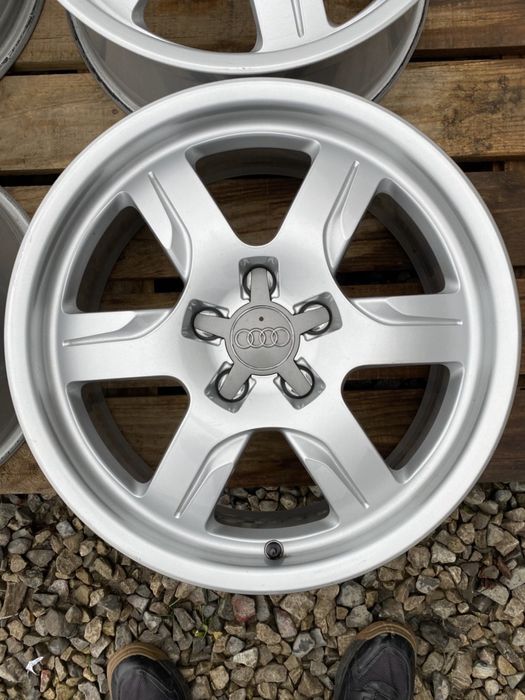 Диски R17 5x112 Audi A4 Allroad A5 A6 Audi A6 Allroad Quattro A8 Q5