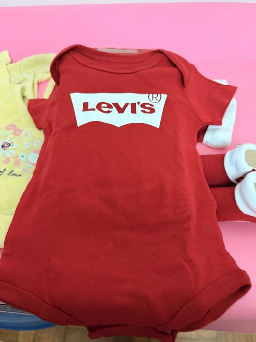 Vendo conjunto da LEVIS