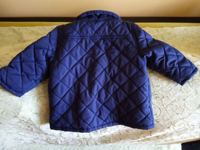 Непродуваемая демисезонная весенняя куртка с флисом на 62 см(унисекс)
