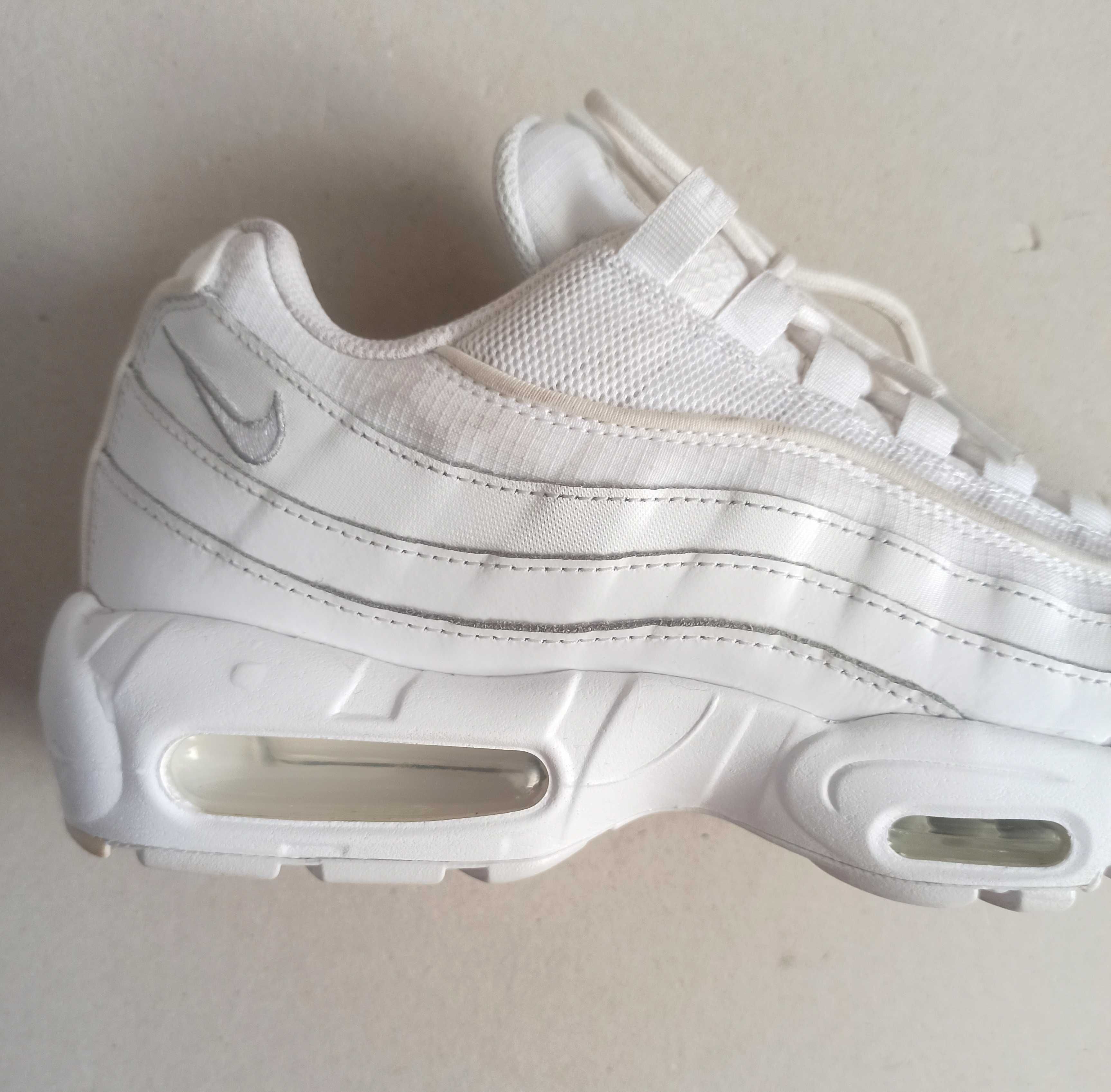 Męskie buty Nike Air Max 95 Essential roz.42,5