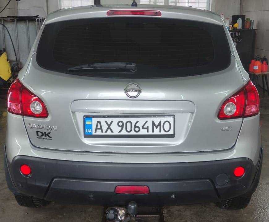 Продам Nissan qashqai 2009