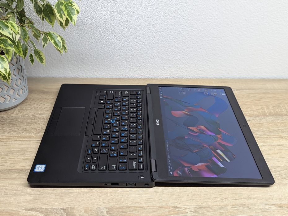 Продам класний , ігровий ноутбук Dell Latitude 5480 з хорошою батареєю